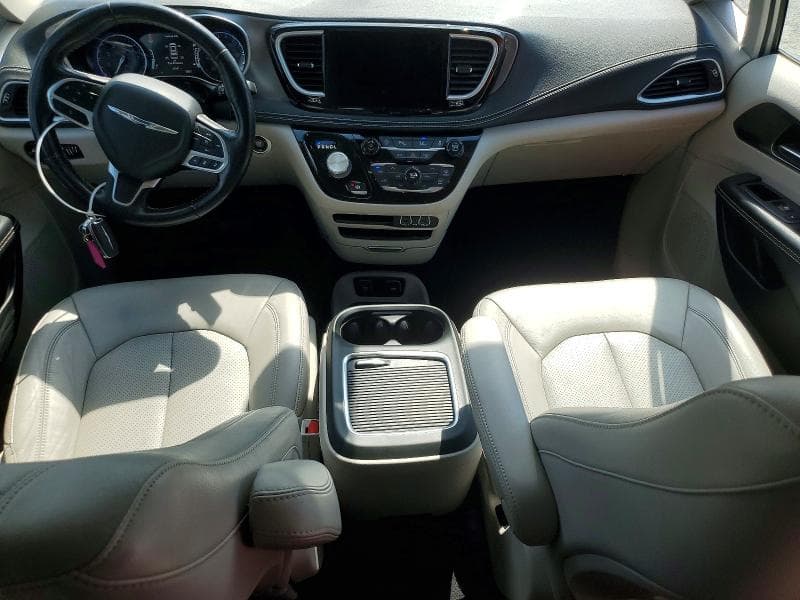 2021 CHRYSLER PACIFICA TOURING L 8