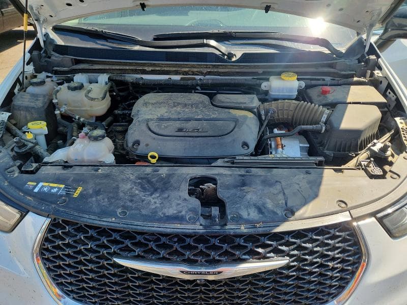 2024 CHRYSLER PACIFICA HYBRID SELECT 12