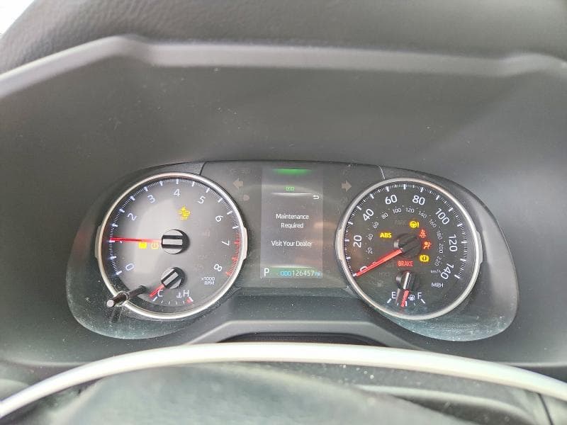 2019 TOYOTA RAV4 LE 9