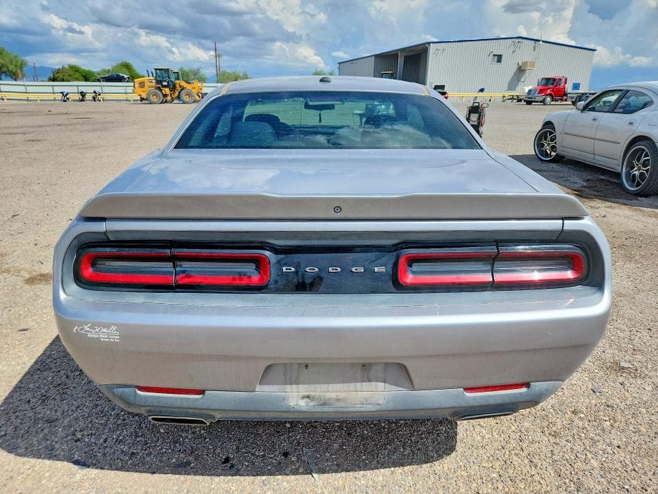 2018 DODGE CHALLENGER SXT 6