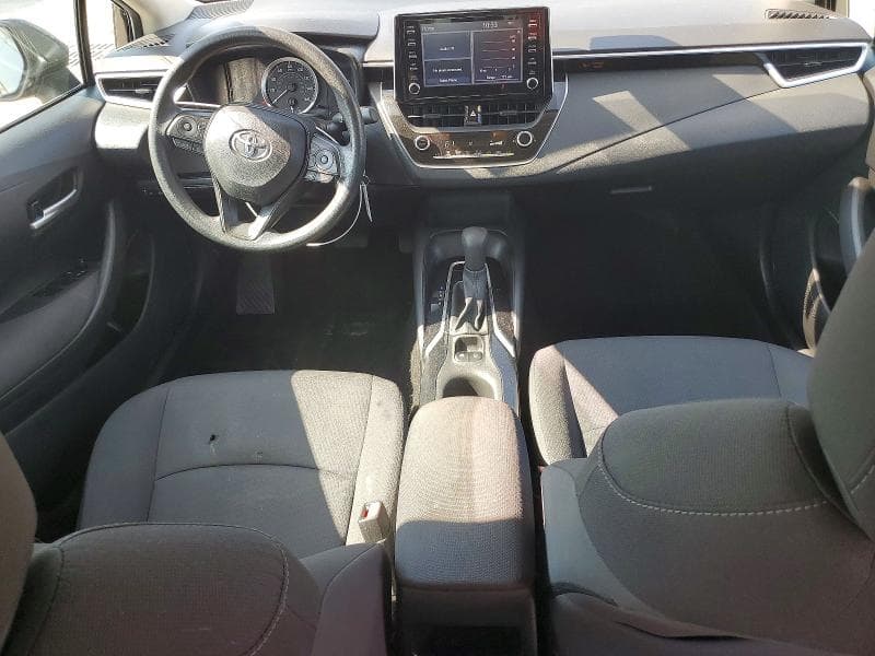 2020 TOYOTA COROLLA LE 8