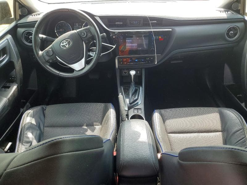 2018 TOYOTA COROLLA SE 8