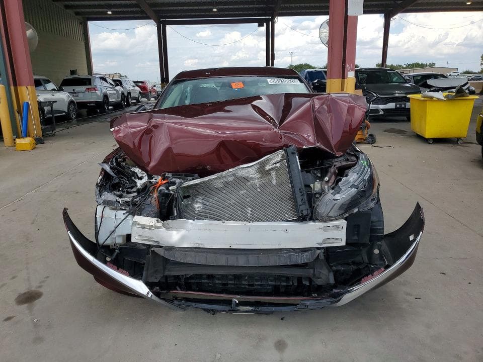 2024 NISSAN ALTIMA SV 5