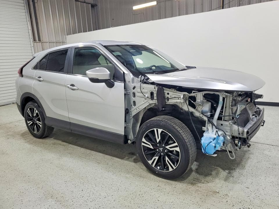2026 MITSUBISHI ECLIPSE CROSS SE 4