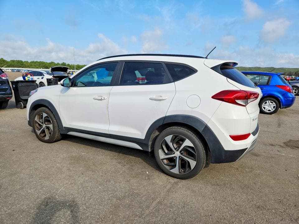 2017 HYUNDAI TUCSON VALUE 2