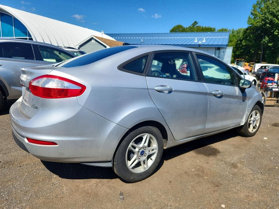 2018 FORD FIESTA SE 3