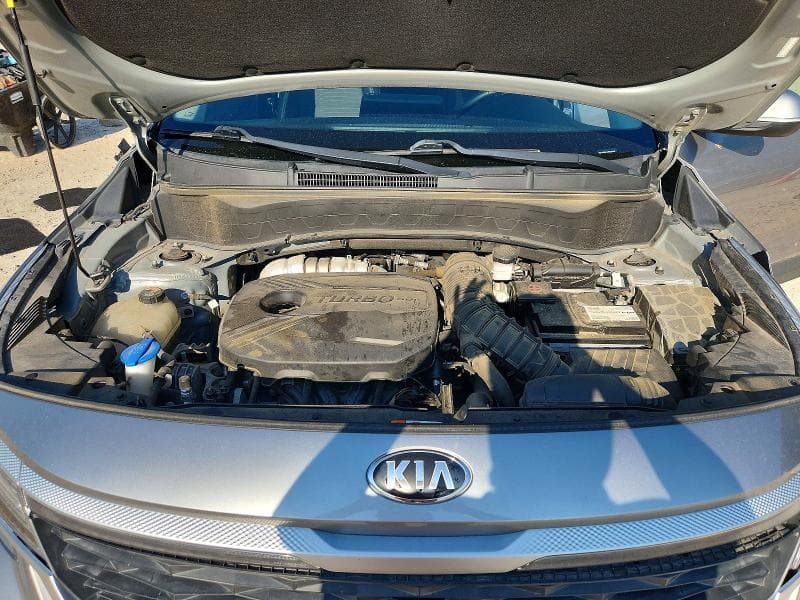 2021 KIA SELTOS S 12