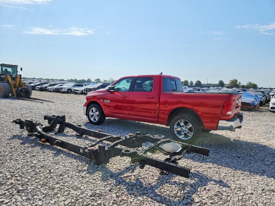 2019 RAM 1500 CLASSIC SLT 2
