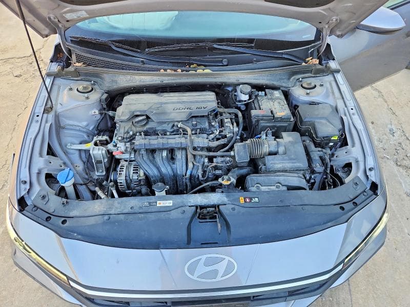 2024 HYUNDAI ELANTRA SEL 11