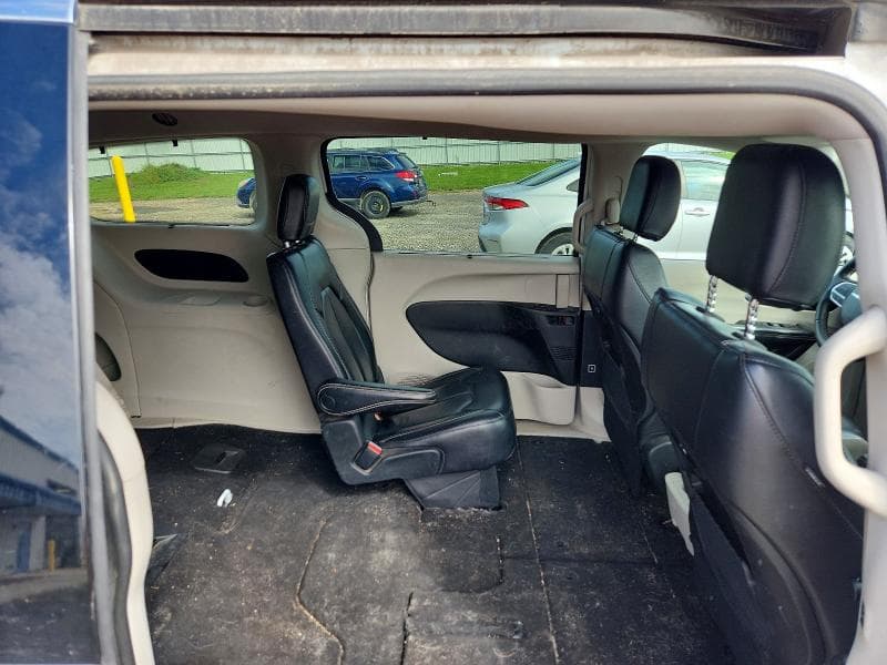 2022 CHRYSLER PACIFICA 11