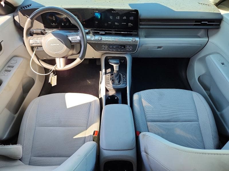 2025 HYUNDAI KONA SEL 8
