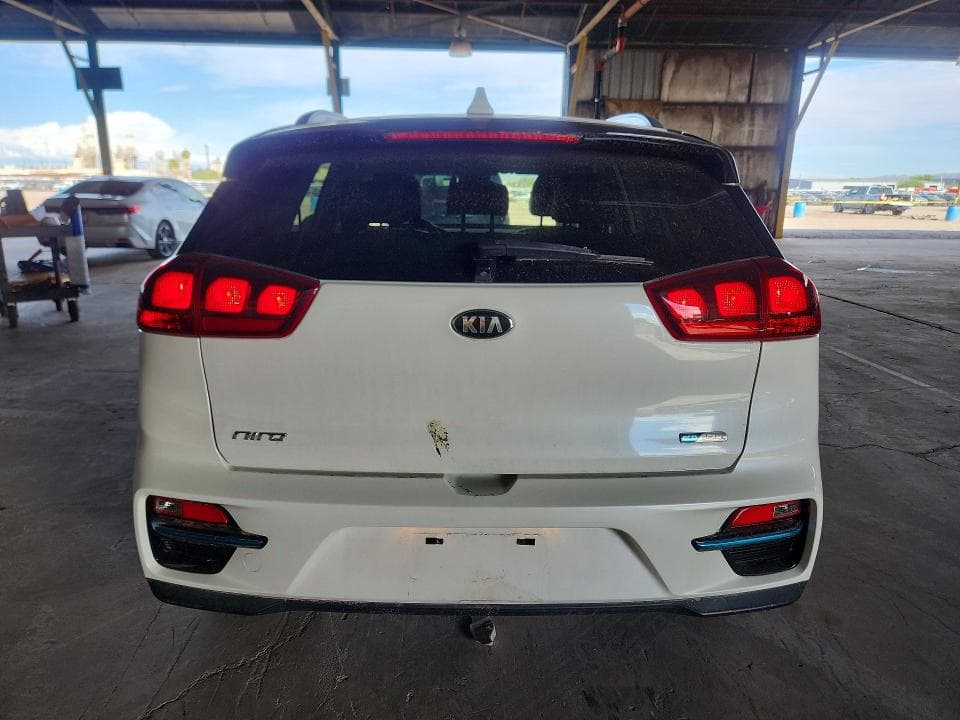 2020 KIA NIRO EX 6