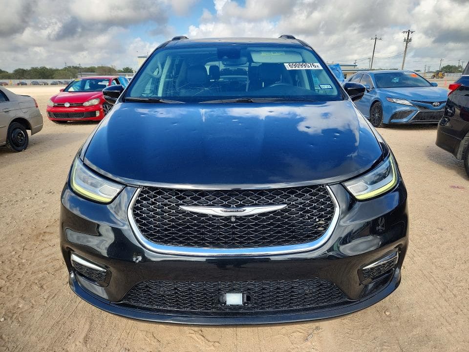 2022 CHRYSLER PACIFICA TOURING L 5