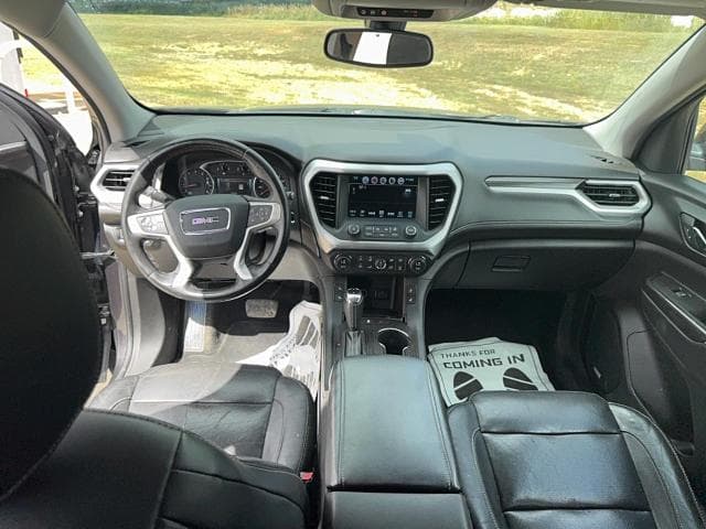 2017 GMC ACADIA SLT-1 9