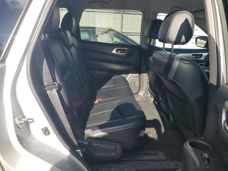 2017 NISSAN PATHFINDER SL 10