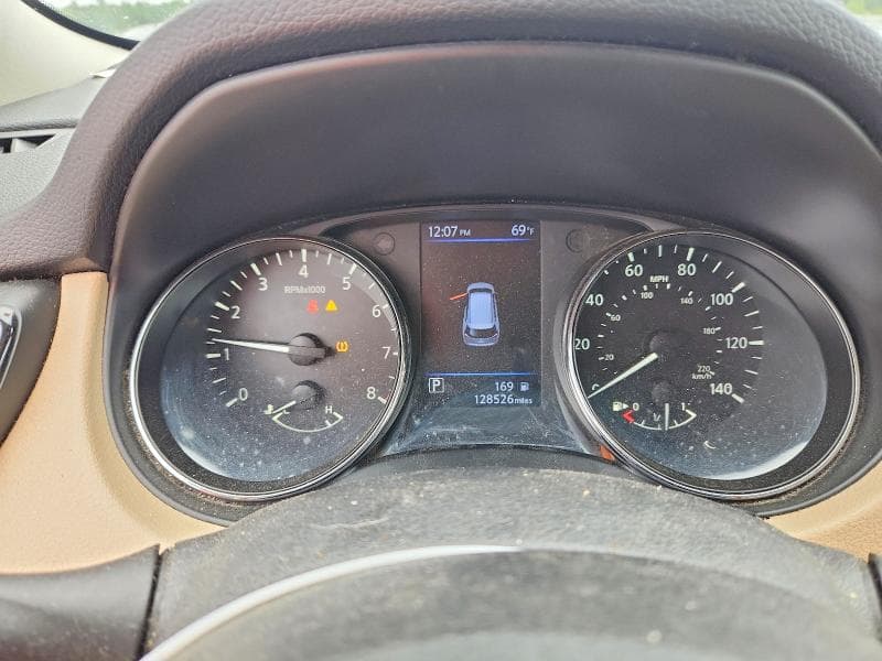 2018 NISSAN ROGUE SL 9
