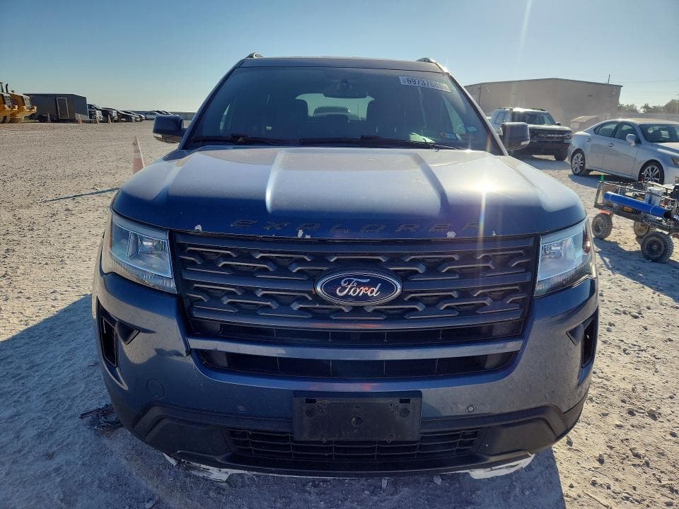 2018 FORD EXPLORER XLT 5