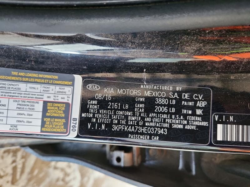 2017 KIA FORTE LX 12