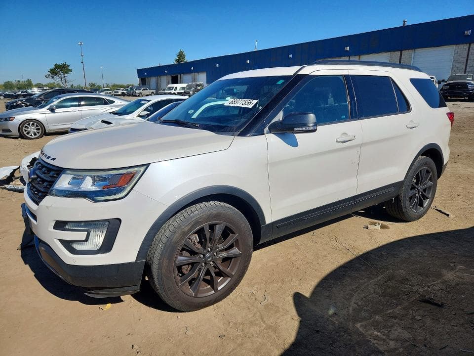 2017 FORD EXPLORER XLT - 1