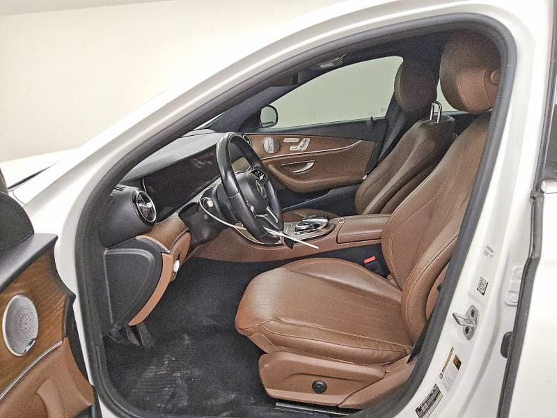 2019 MERCEDES-BENZ E 300 7