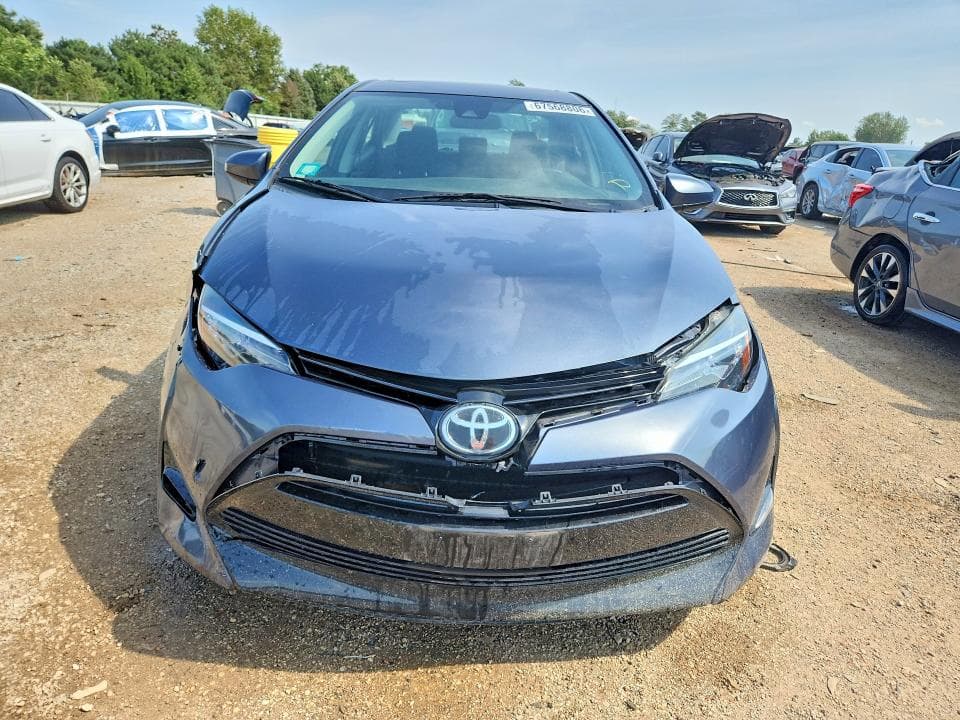 2017 TOYOTA COROLLA LE 5