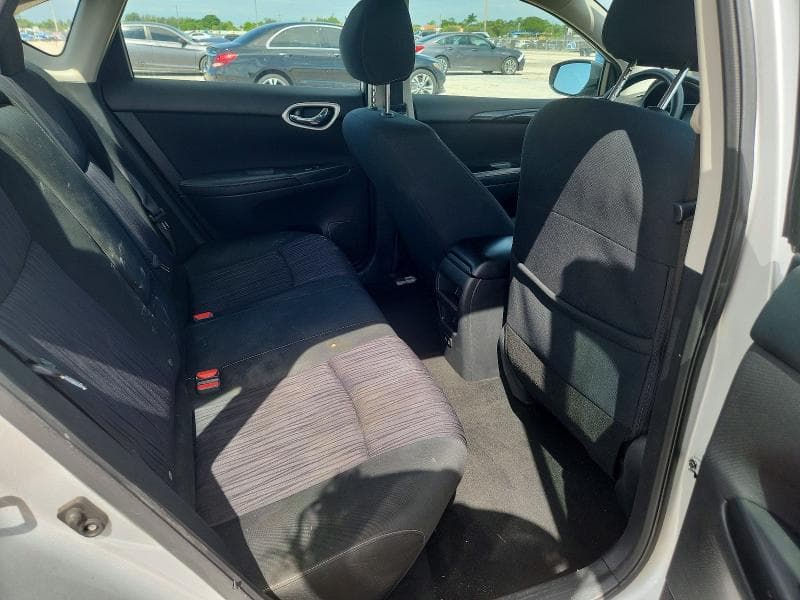 2019 NISSAN SENTRA SV 10