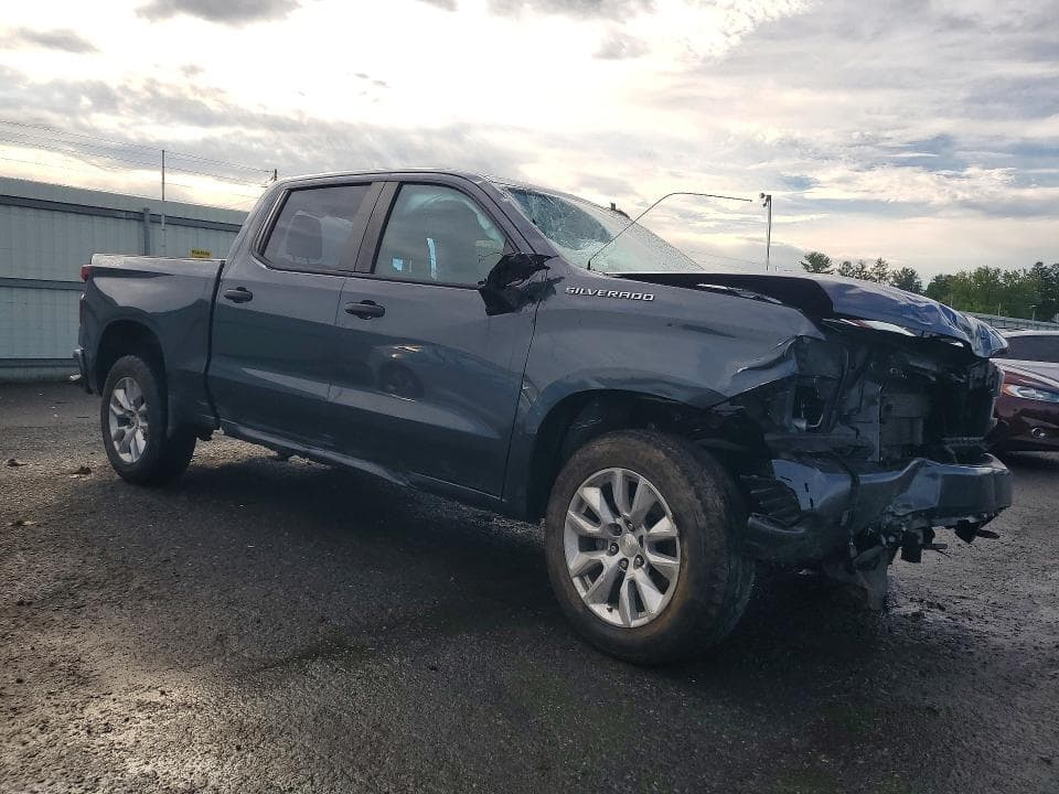 2019 CHEVROLET SILVERADO 4