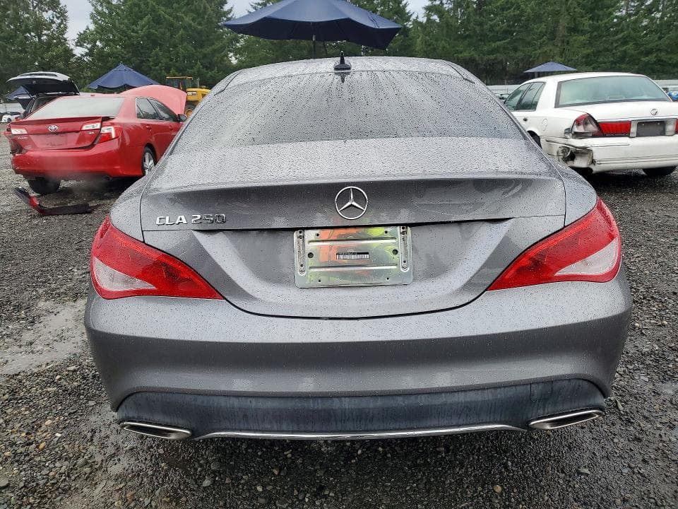 2018 MERCEDES-BENZ CLA 250 6