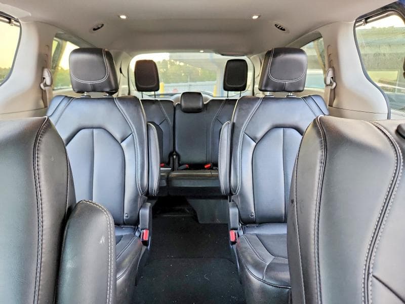2024 CHRYSLER PACIFICA TOURING L 10