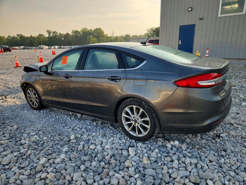 2017 FORD FUSION SE 2