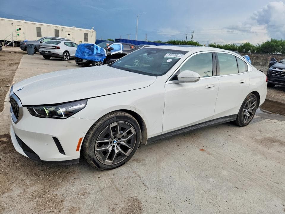 2026 BMW 530 XI - 1