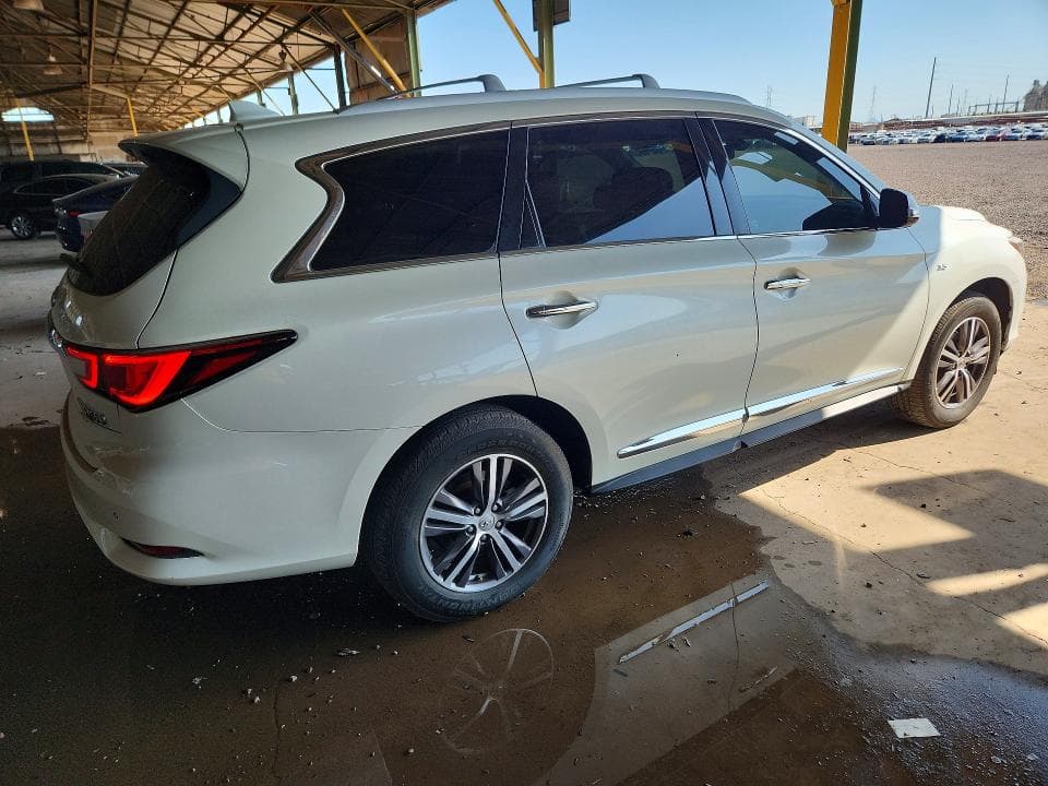 2017 INFINITI QX60 BASE 3