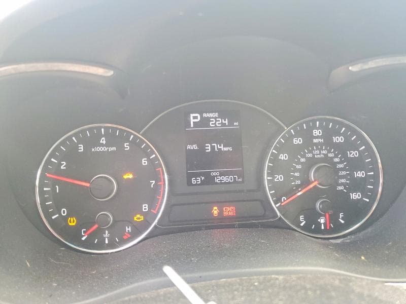 2017 KIA FORTE LX 9