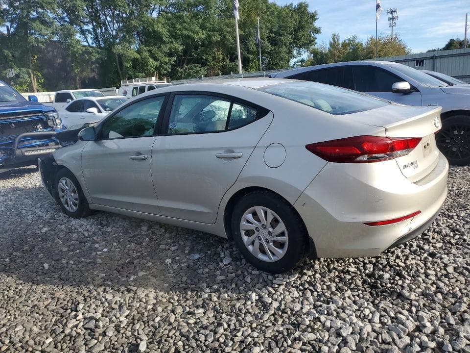 2018 HYUNDAI ELANTRA SE 2