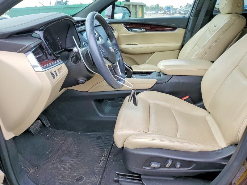 2017 CADILLAC XT5 LUXURY 7