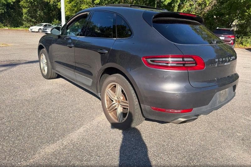 2017 PORSCHE MACAN 3