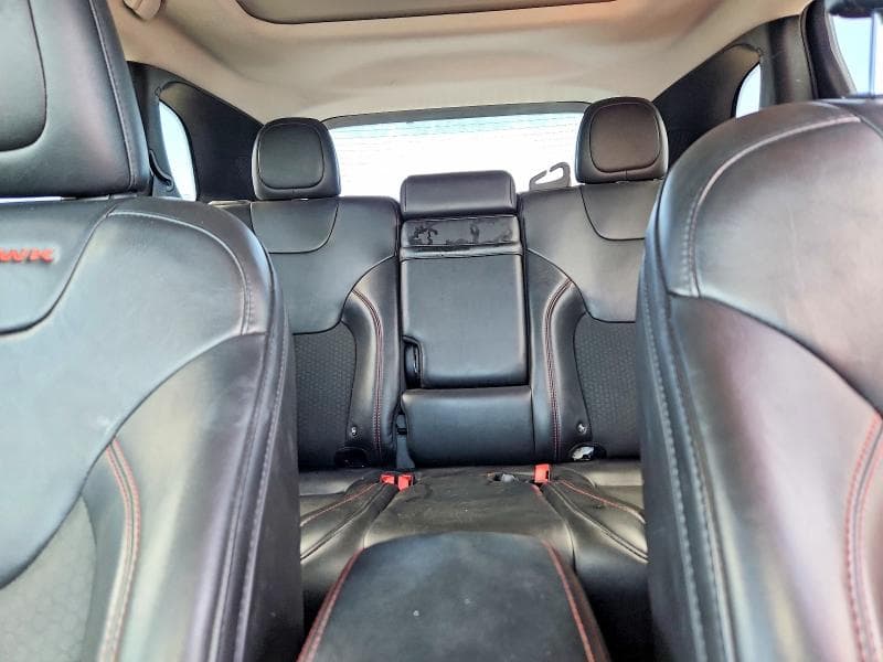 2019 JEEP CHEROKEE TRAILHAWK 10