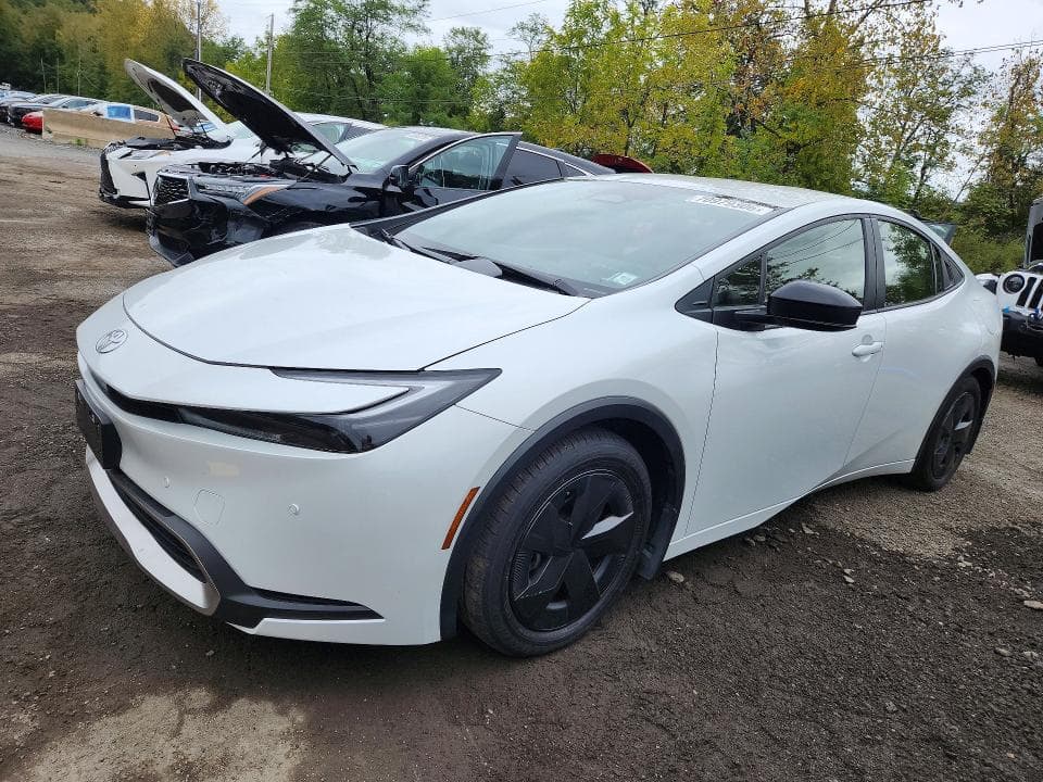2025 TOYOTA PRIUS PLUG-IN HYBRID SE