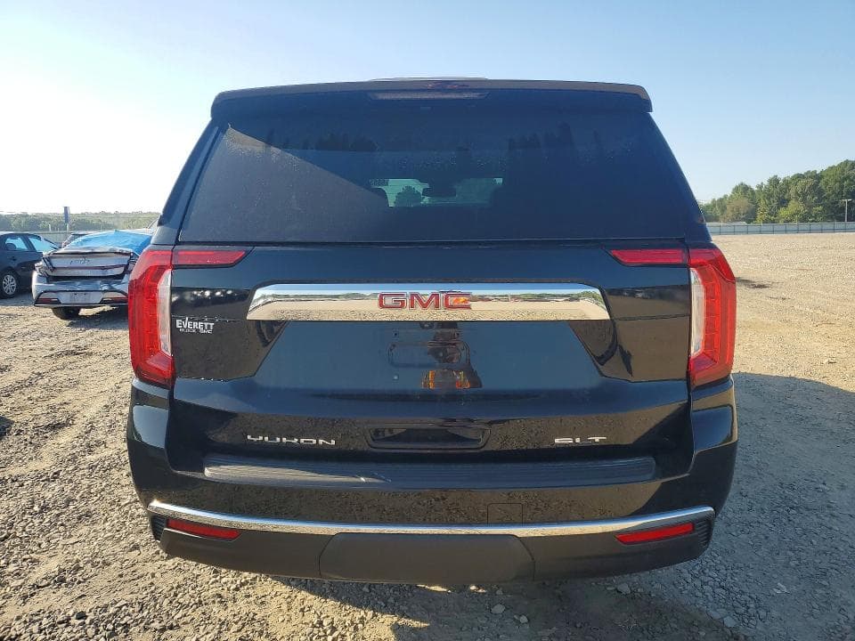 2024 GMC YUKON SLT 6