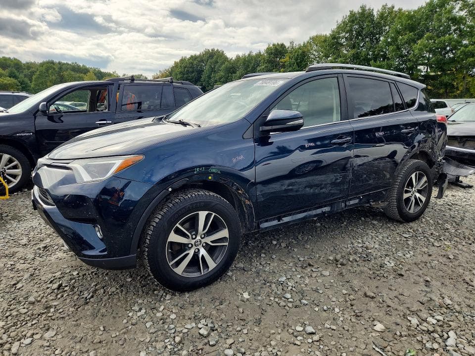 2018 TOYOTA RAV4 XLE