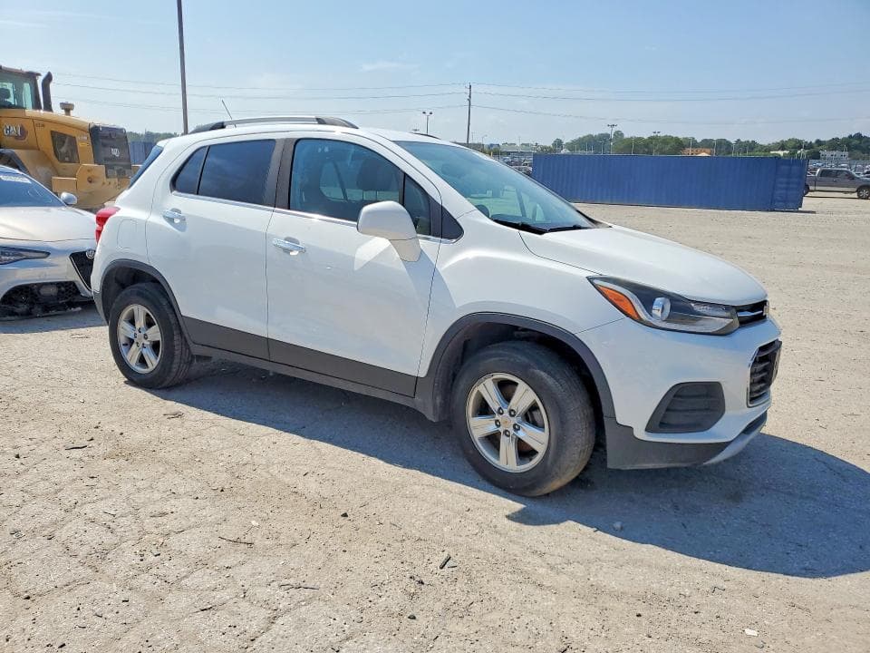 2018 CHEVROLET TRAX 1LT 4