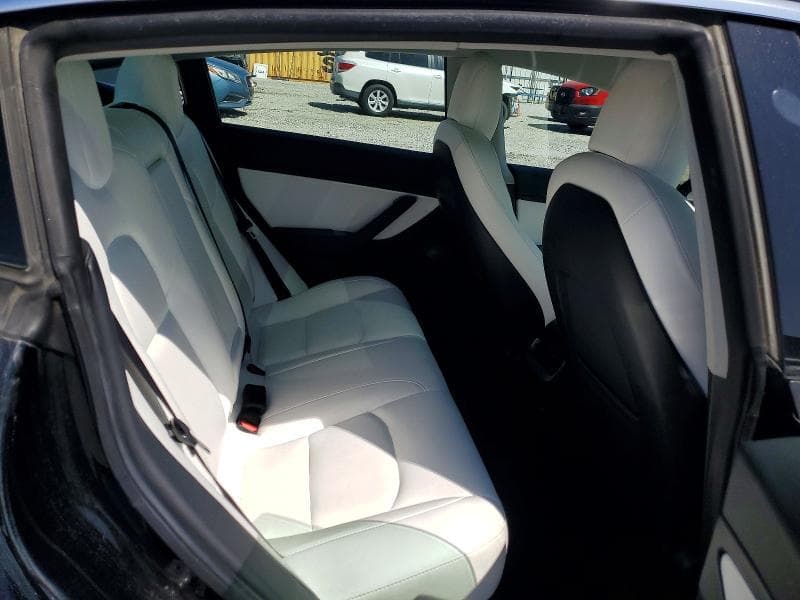2019 TESLA MODEL 3 10