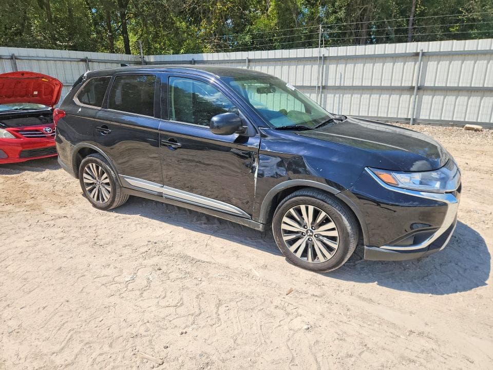 2019 MITSUBISHI OUTLANDER ES 4
