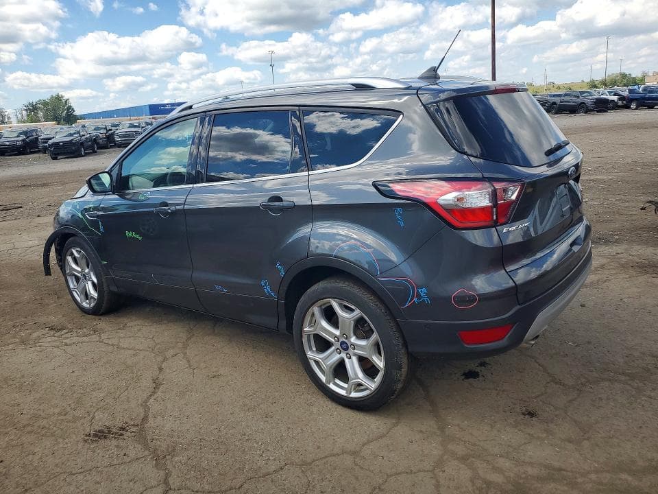 2018 FORD ESCAPE TITANIUM 2