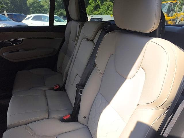2026 VOLVO XC90 PLUS 11