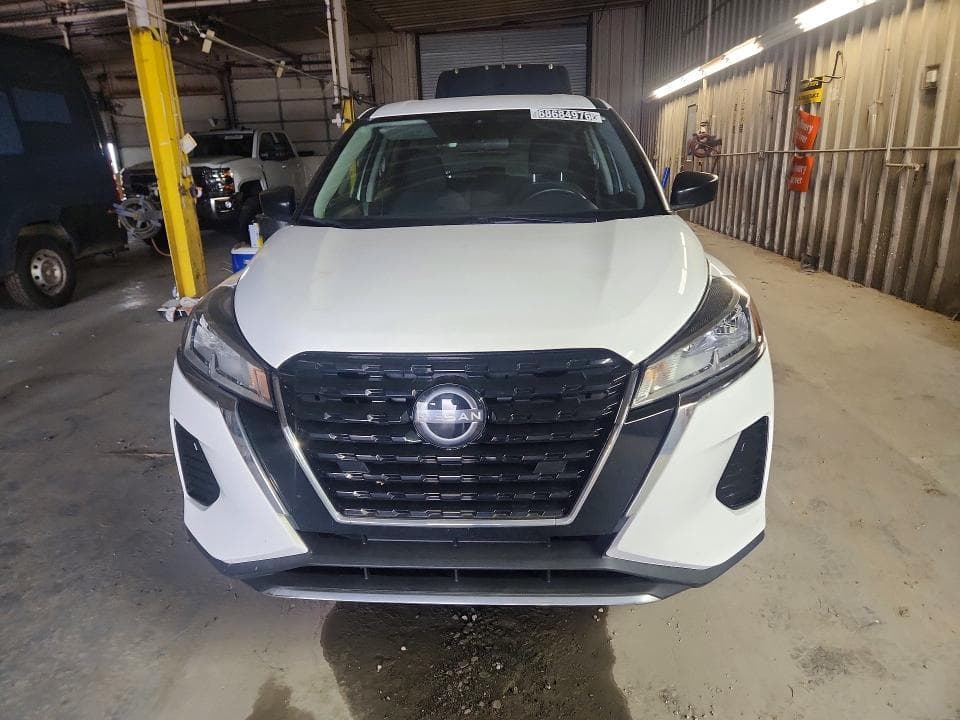 2023 NISSAN KICKS S 5
