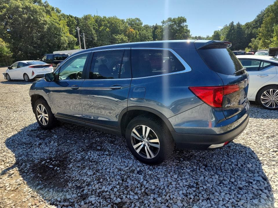 2017 HONDA PILOT EX 2
