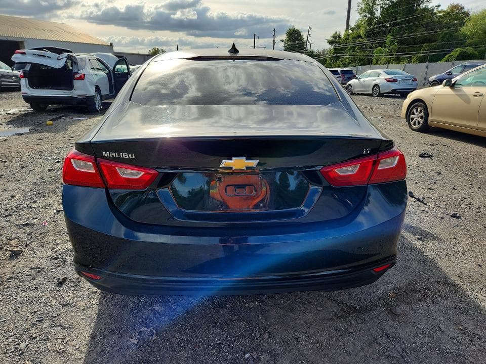 2017 CHEVROLET MALIBU LT 6
