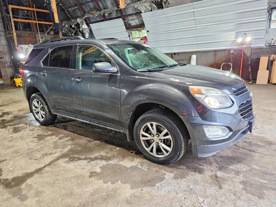 2017 CHEVROLET EQUINOX LT 4