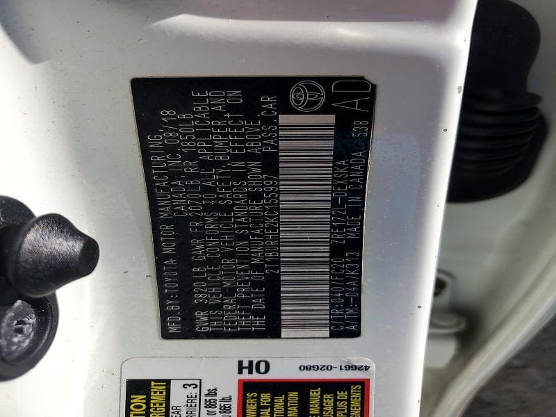 2019 TOYOTA COROLLA SE 12